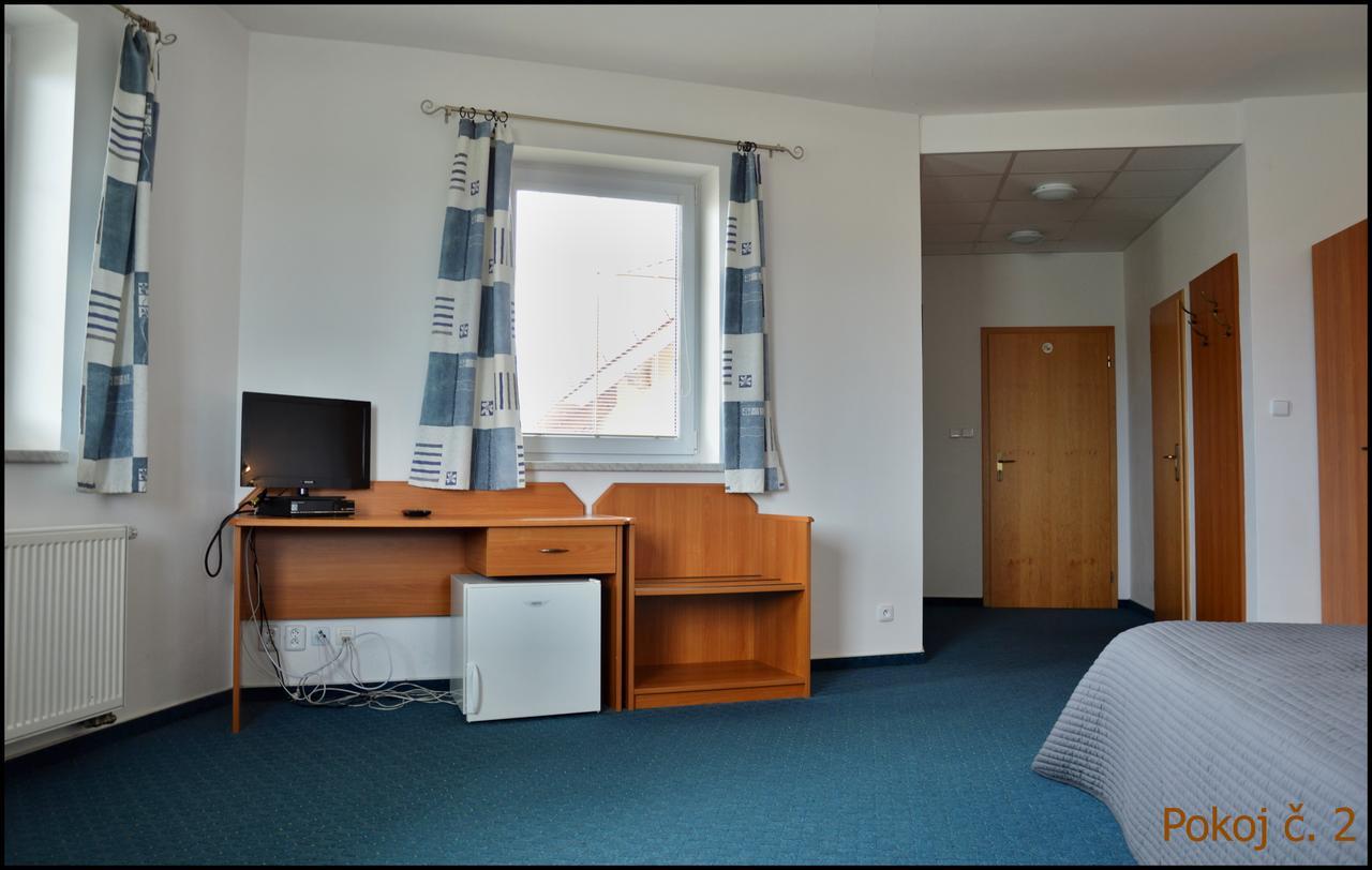 Penzion Stary Dvur Nové Dvory Buitenkant foto